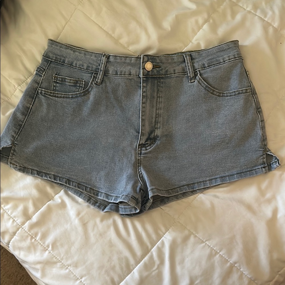 SHEIN Blue Jean Shorts Mid-Thigh Cutoff